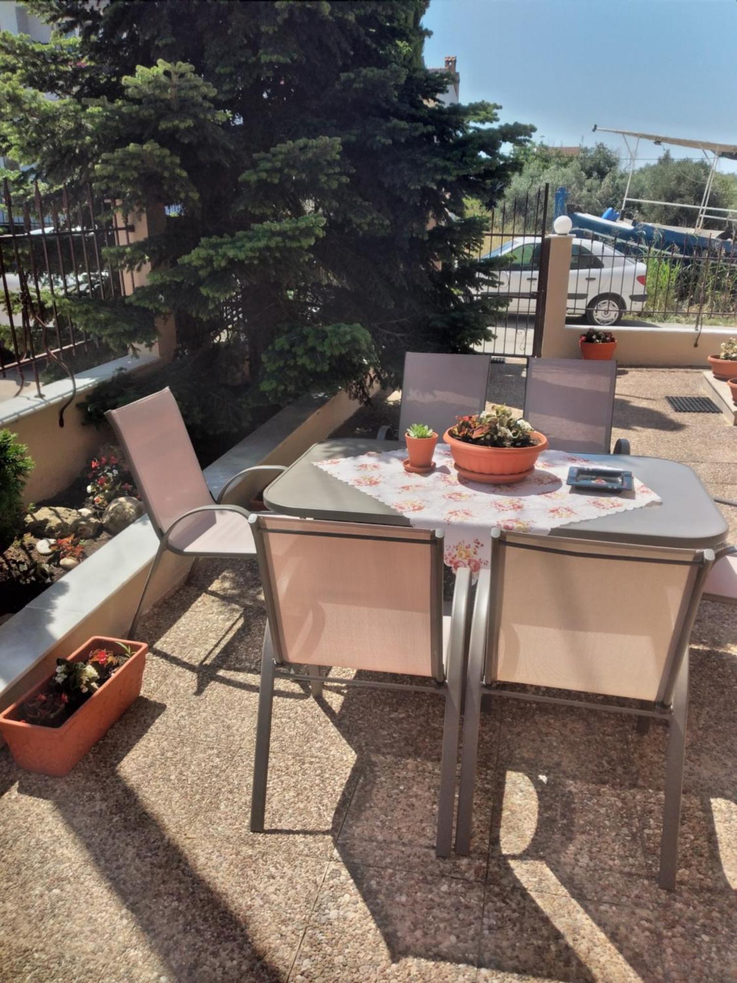 Ariadne Apartments Nea Michaniona Bagian luar foto