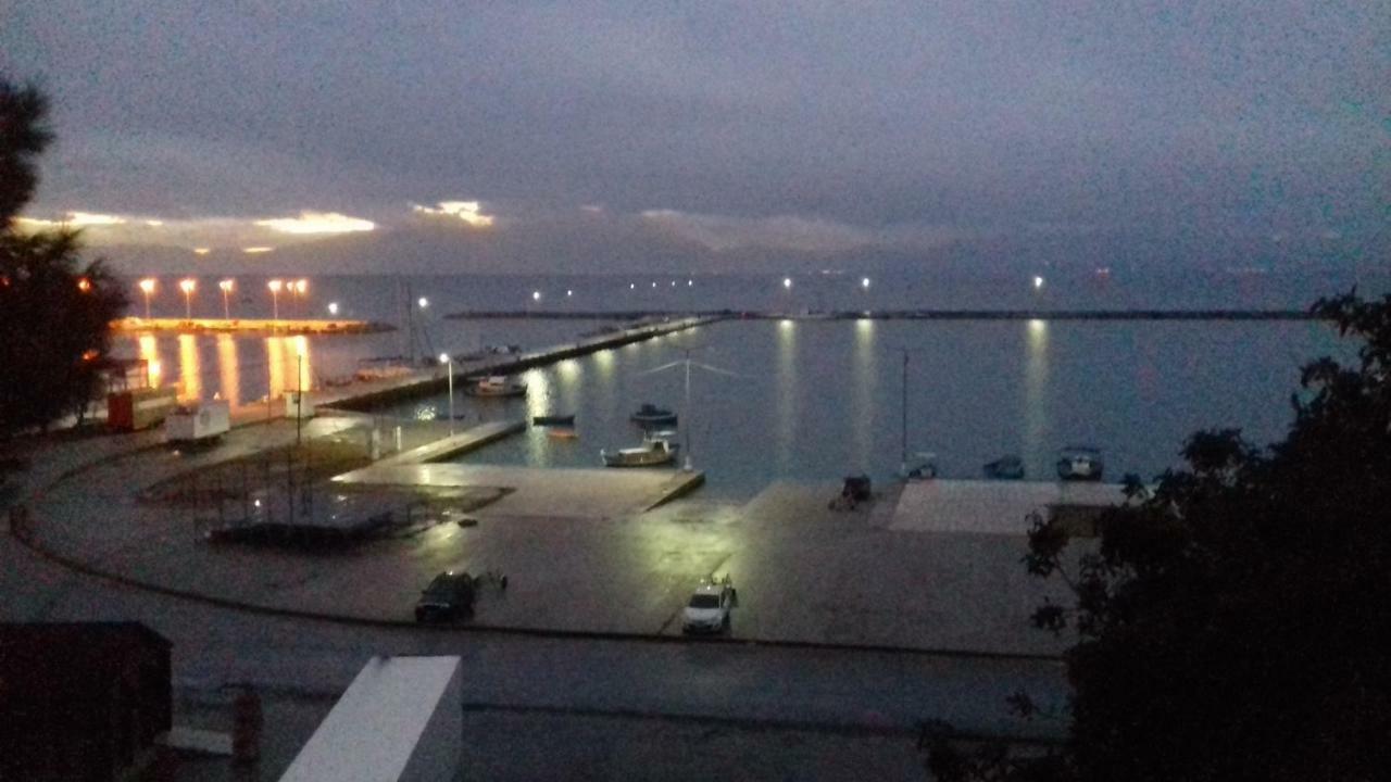 Ariadne Apartments Nea Michaniona Bagian luar foto